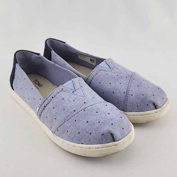 ⭐️3/ $30⭐️ TOMS Classics Heart Motif Woven Kids Espadrilles Slip-on Blue Size 2 - Picture 3 of 15